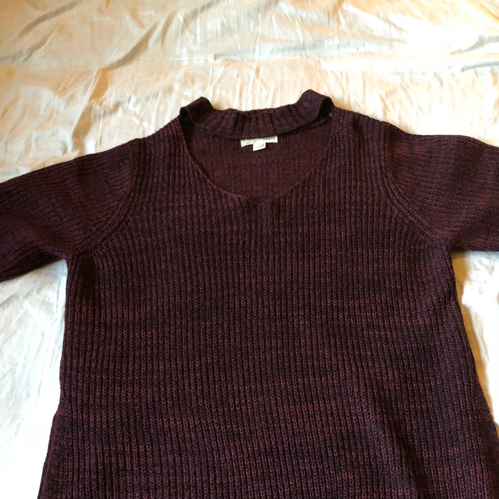 Burgundy sweater with neck cut out